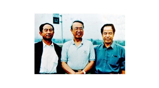 楊金泉、劉俊謙與聯(lián)合國副秘書長的合影